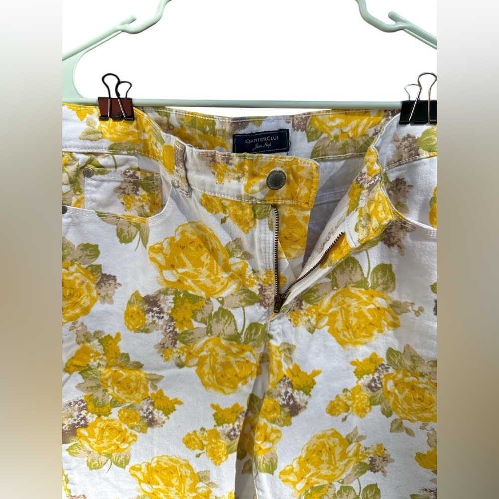 Charter Club Floral Capri Jeans Size 12 Yellow White High Rise Stretch Cottage - Picture 4 of 8
